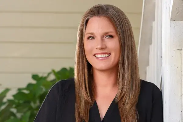 CEO Mandy Clendenen